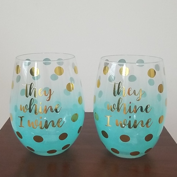 Set of 2 They whine I wine Polka Dot Wine glasses - Picture 2 of 8